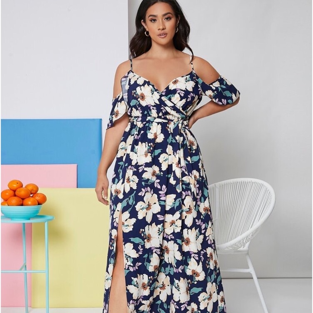 Beautiful cold shoulder dress!I got so many compliments on this! Like celebrity